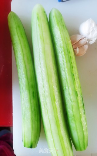 酱拌黄瓜丝的做法步骤：1