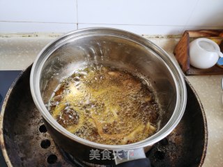 红椒素鳝丝的做法步骤：3