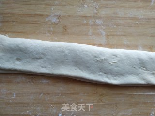 盘丝花卷的做法步骤：11