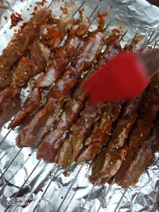 烤羊肉串的做法步骤：3