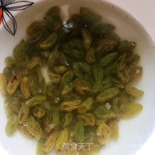奶香提子酥的做法步骤：1