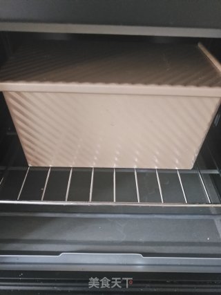 一次性发酵牛奶吐司的做法步骤：17