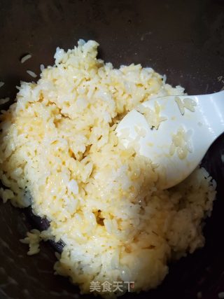 香肠时蔬炒饭的做法步骤：4