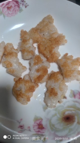 鱼胶炒黄瓜的做法步骤：1
