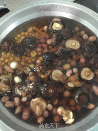 八宝鸭的做法步骤：2