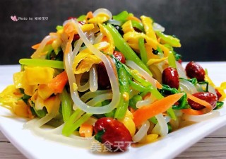 茼蒿凉拌合菜的做法步骤：12