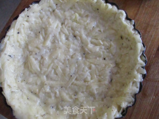 三文鱼土豆丝披萨的做法步骤：3