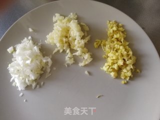 鱼香肉丝的做法步骤：5