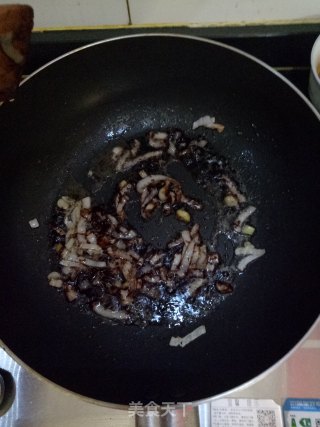甜面酱炒豆芽的做法步骤：4