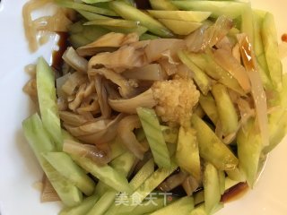 黄瓜拌海蜇皮的做法步骤：4