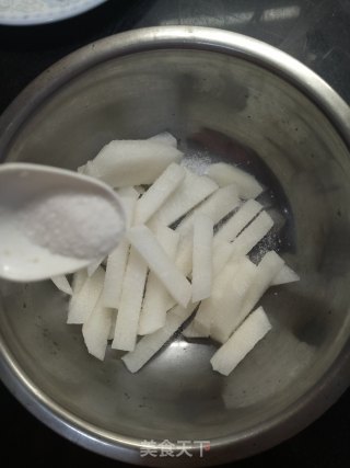 酱脆萝卜的做法步骤：3