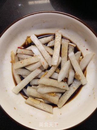 酱脆萝卜的做法步骤：7