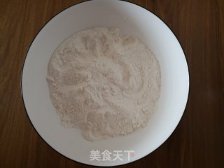 烙春饼的做法步骤：1