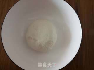 烙春饼的做法步骤：3