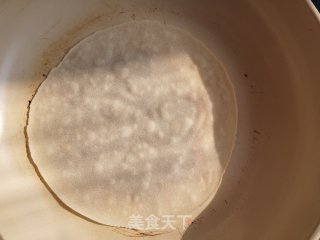烙春饼的做法步骤：6