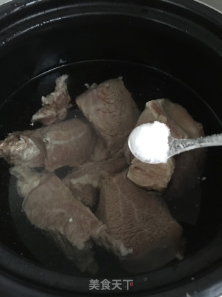 牛肉沙拉的做法步骤：4
