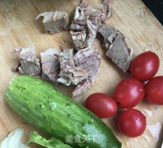 牛肉沙拉的做法步骤：7