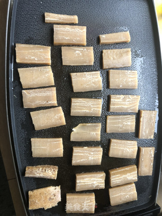 香煎年糕的做法步骤：2