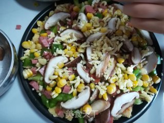 鸡蛋馒头披萨的做法步骤：11