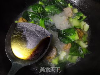 白菜粉丝煮肉圆的做法步骤：8