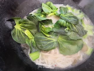 腌菜煮面条的做法步骤：7