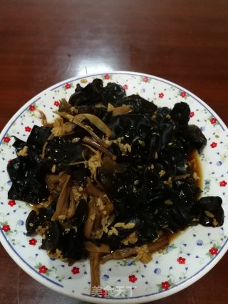 酒酿木耳的做法步骤：6