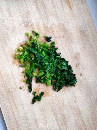 燕麦菠菜炒鸡蛋的做法步骤：3