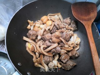 广式牛杂煲的做法步骤：5