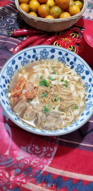 辣白菜五花肉汤面的做法步骤：9