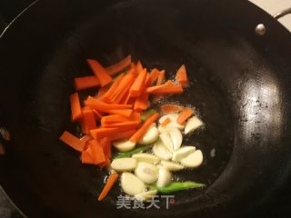 素炒西兰花的做法步骤：4