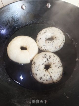 原味/黑芝麻贝果的做法步骤：12