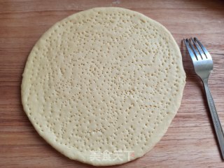 牛肉肠批萨的做法步骤：6