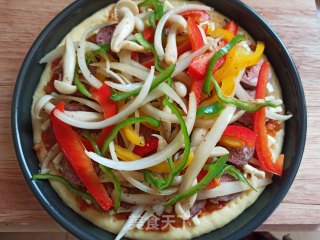 牛肉肠批萨的做法步骤：14
