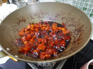 无油无水红烧肉的做法步骤：9