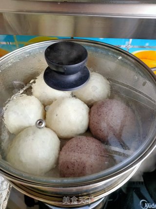 黑米面双色油酥卷的做法步骤：14