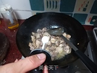 肉菜——沙姜炒鸡的做法步骤：6