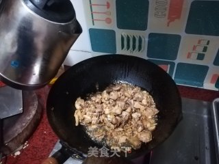 肉菜——沙姜炒鸡的做法步骤：9