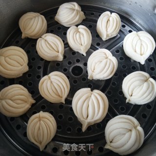 心形花卷的做法步骤：12