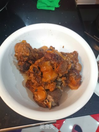 高压锅炖腿骨肉的做法步骤：25