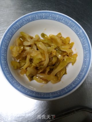 榨菜肉丝面的做法步骤：2