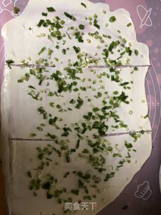葱花饼的做法步骤：7