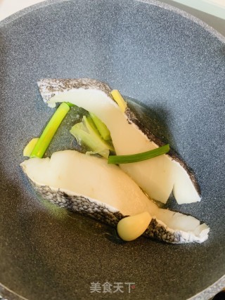 西餐煎鳕鱼的做法步骤：8