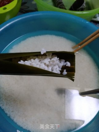 竹筒形粽子的做法步骤：6