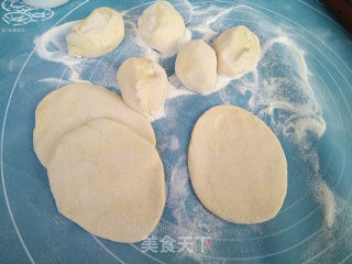 茴香香菇馅发面蒸饺的做法步骤：8