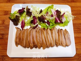 酱香鸭胸肉沙拉的做法步骤：5