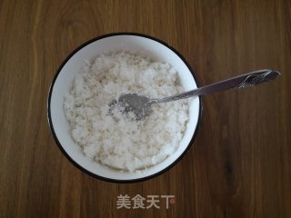 椰蓉葡萄干面包卷的做法步骤：7