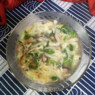 香菇粉丝鸡蛋汤的做法步骤：9