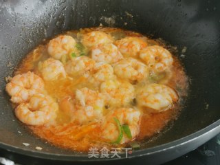 韭菜炒虾仁的做法步骤：5
