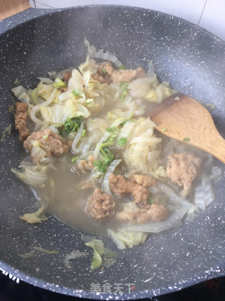 炸肉炖白菜的做法步骤：12