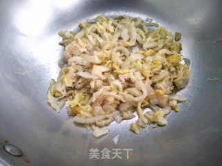 酸菜白豆腐的做法步骤：3